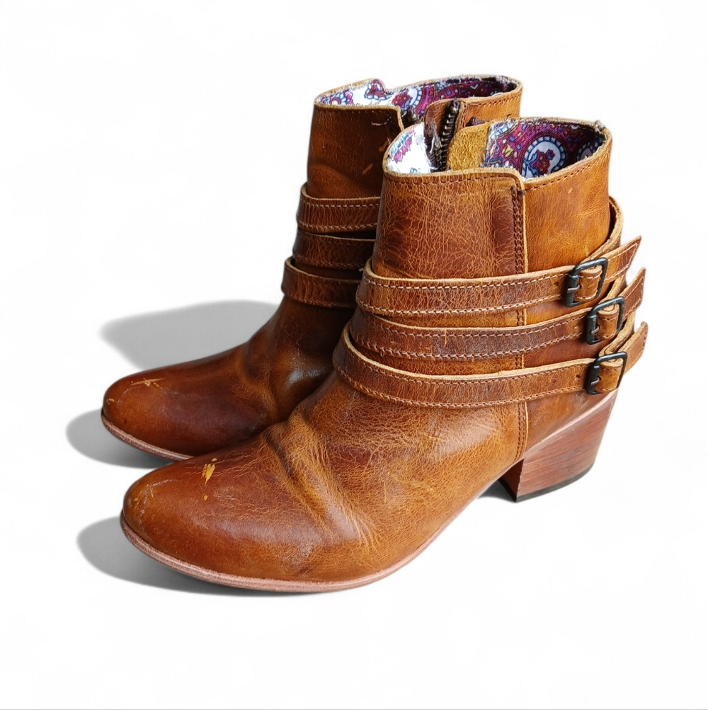 Freebird Women's Size 6 Tan Leather Ankle Booties with Buckles & Inside Zipper - Picture 2 of 10